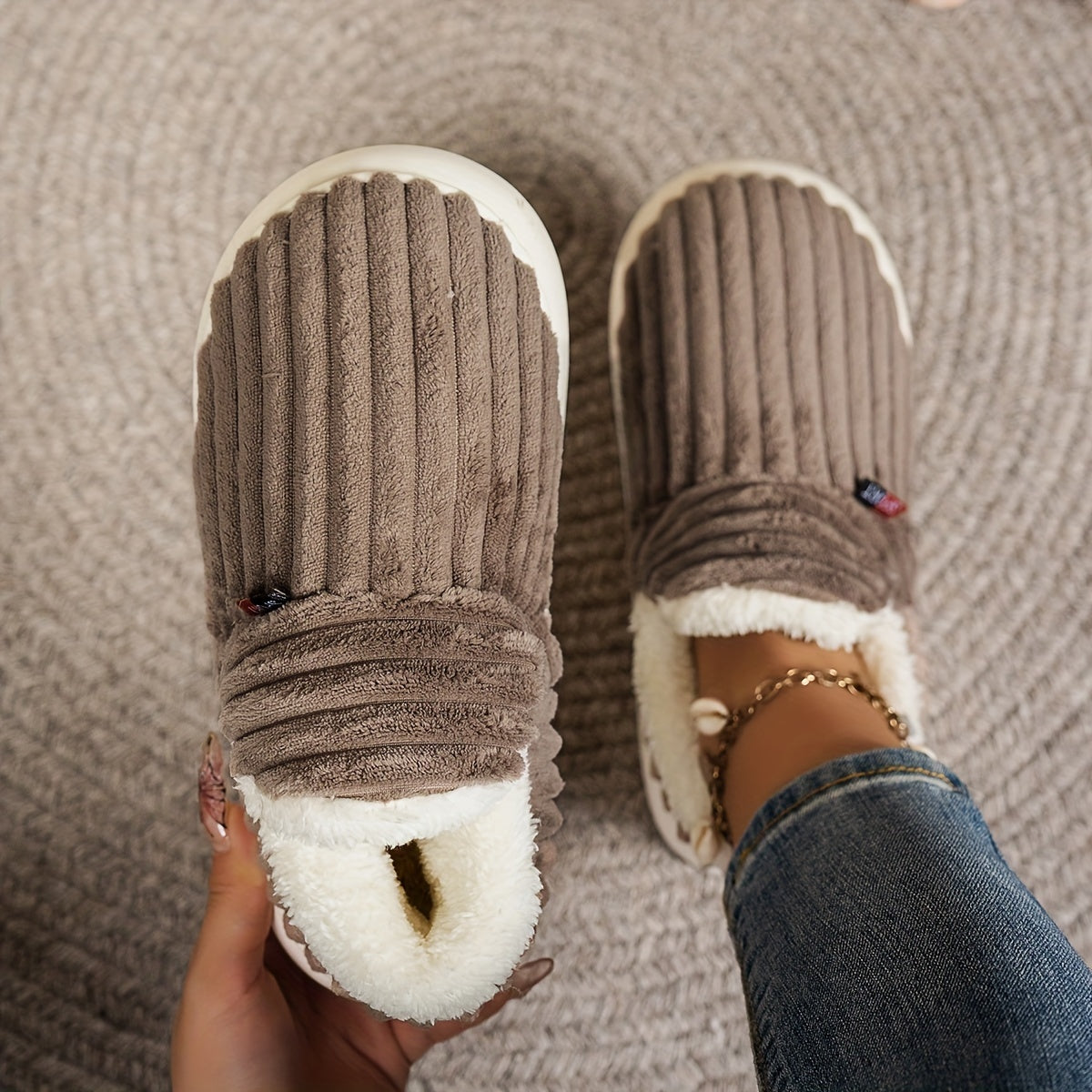 Chloe | Super Soft House Shoes