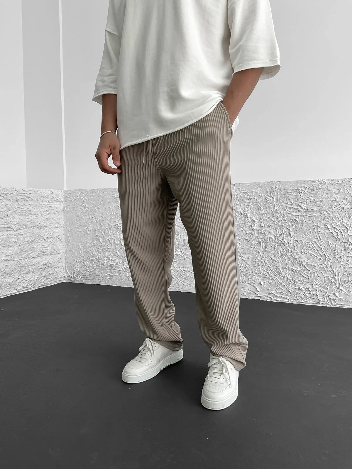 Keet | Loose ribbed trousers