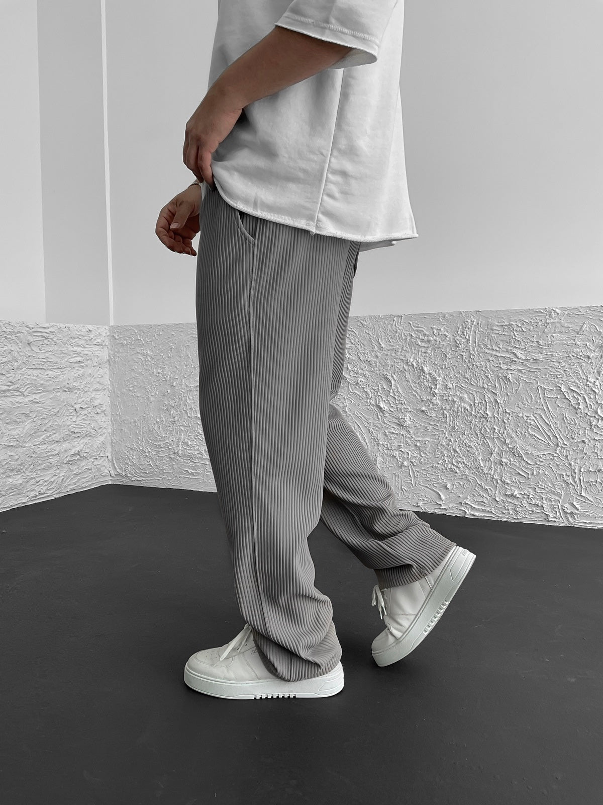 Keet | Loose ribbed trousers