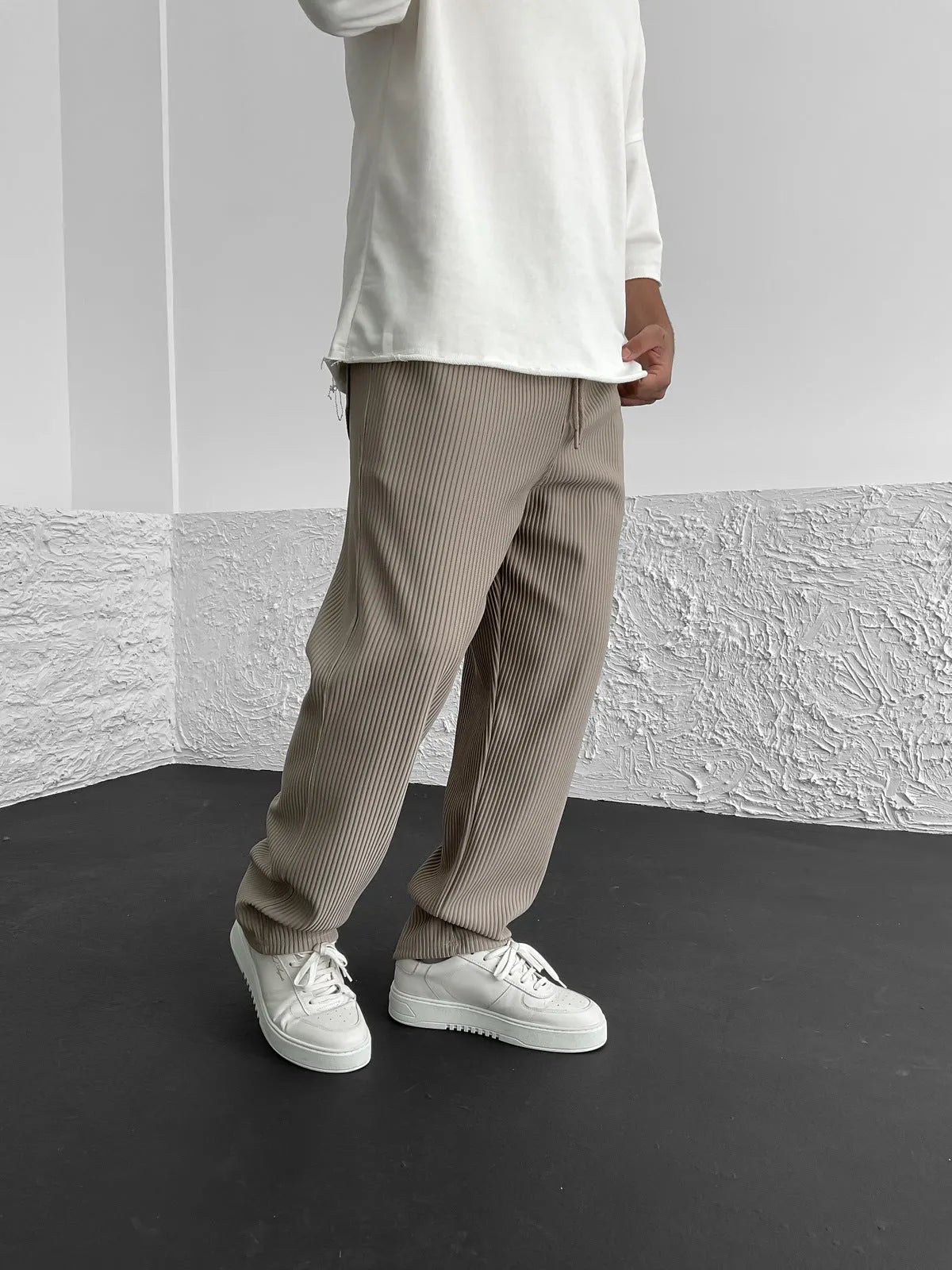 Keet | Loose ribbed trousers