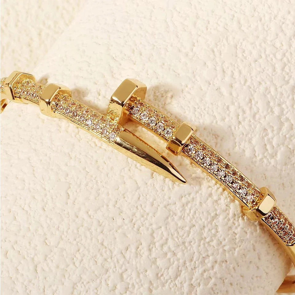 VALENCIA Classic Nail CZ Bracelet